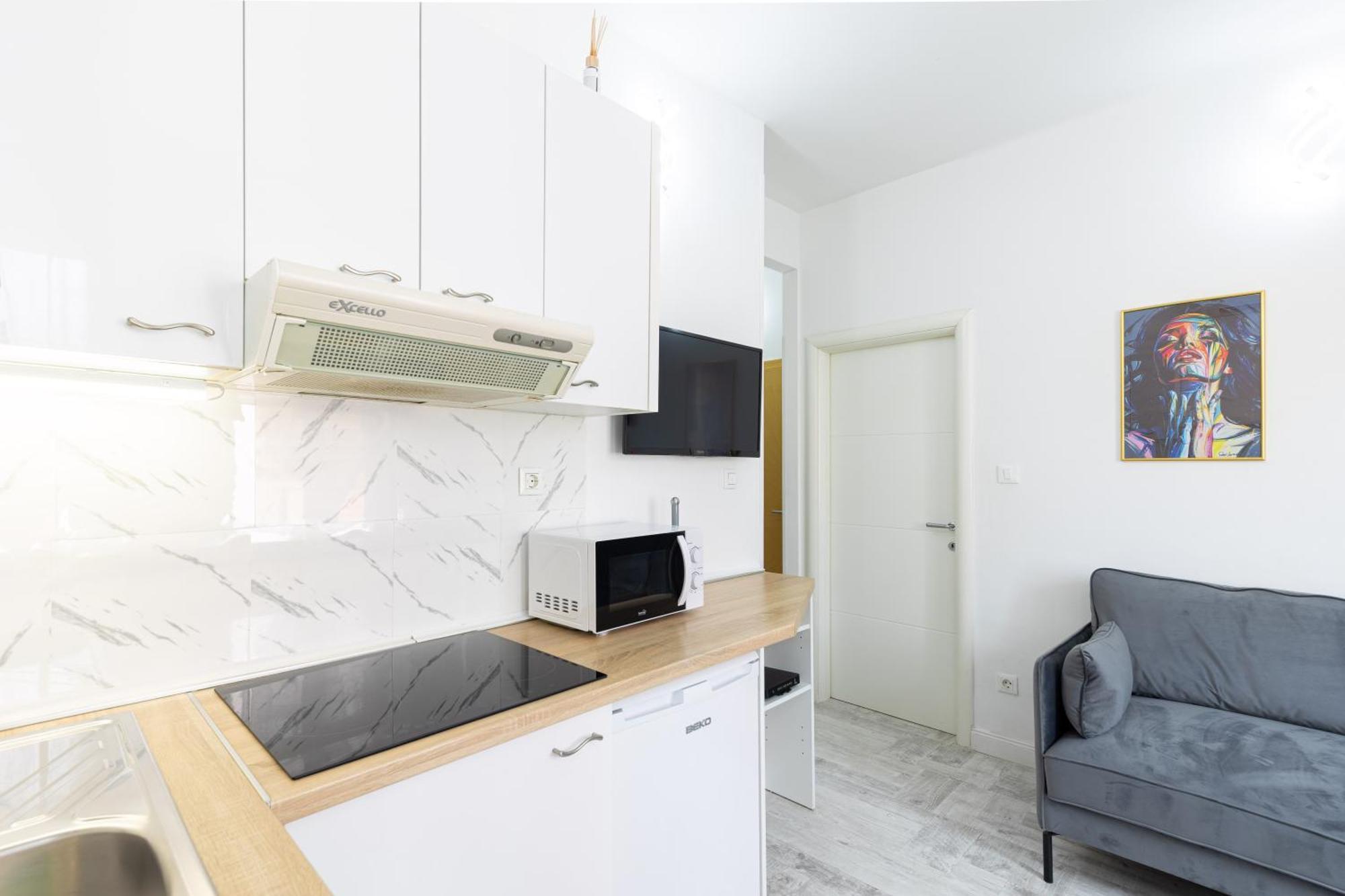 Lions Suites Спліт Екстер'єр фото